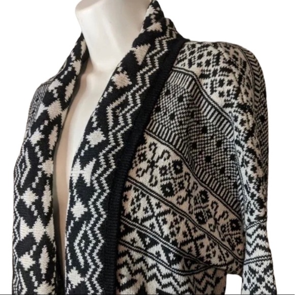 acred Threads Sz L-XL Black & Cream Knit Open Front Oversized Fair Isle Cardigan - Picture 5 of 10